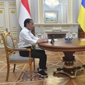 Intip Begini Pertemuan Jokowi & Presiden Ukraina Zelensky