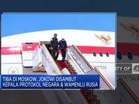 Jokowi Tiba di Rusia Temui Vladimir Putin