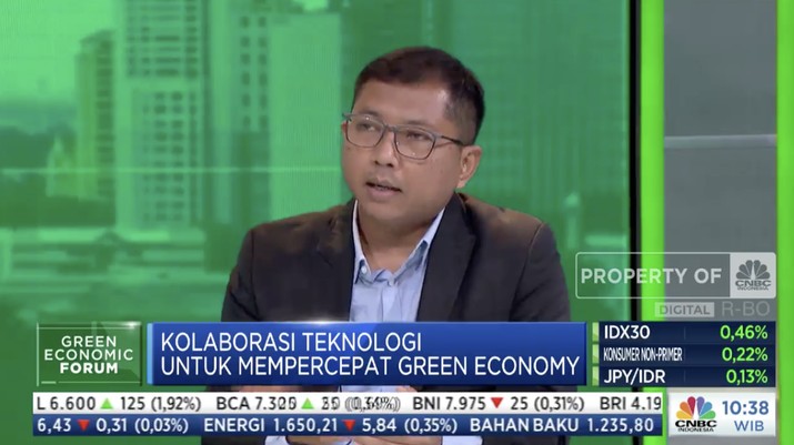 Direktur PT Sarana Menara Nusantara Tbk Indra Gunawan (Tangkapan layar CNBC Indonesia TV) Direktur PT Sarana Menara Nusantara Tbk Indra Gunawan (Tangkapan layar CNBC Indonesia TV)