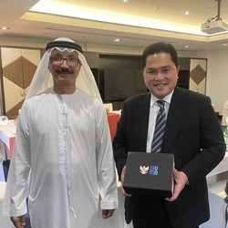 Erick Ketemu CEO DP World, Bakal Kerja Sama dengan Pelindo?