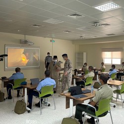 Tiba-tiba Prabowo 'Blusukan' di Kampus Militer UEA, Ada Apa?