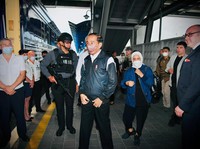 Usai Kunjungi Ukraina, Jokowi Terbang ke Moskow Via Polandia