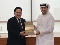 Tak Cuma Emirates, Erick Ajak Etihad jadi Investor Garuda?