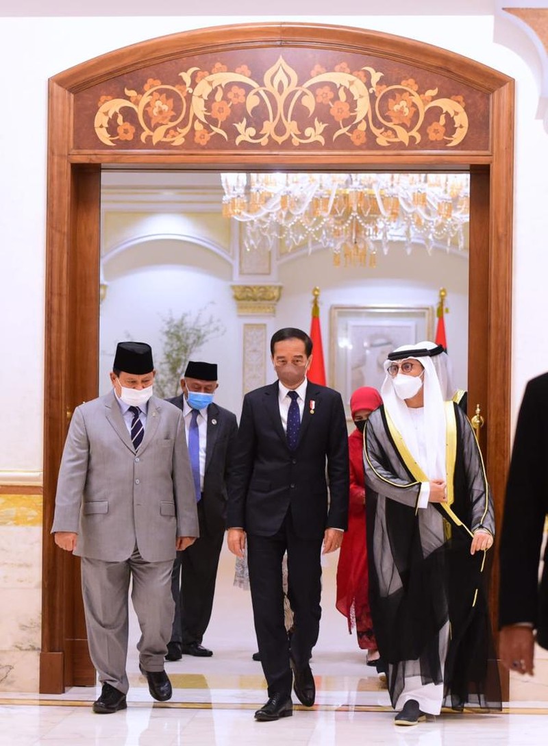 foto/ Jokowi ketemu Syeh Uni Emirat di Abu Dhabi/ Foto: Muchlis Jr - Biro Pers Sekretariat Presiden foto/ Jokowi ketemu Syeh Uni Emirat di Abu Dhabi/ Foto: Muchlis Jr - Biro Pers Sekretariat Presiden