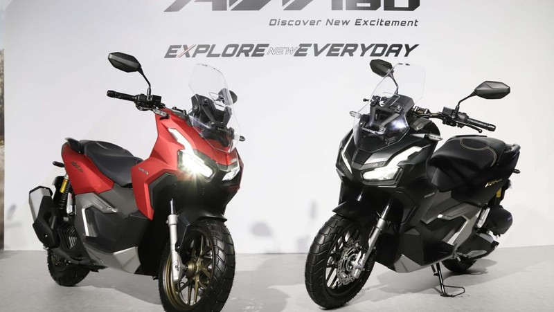 Honda ADV 160 dijual dengan dua tipe ABS dan CBS dan total 6 varian warna. (Dok: Astra Honda Motor)