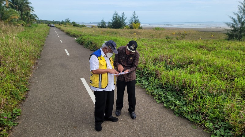 Menteri Pekerjaan Umum dan Perumahan Rakyat (PUPR) Basuki Hadimuljono mengatakan, Kementerian PUPR terus memberikan dukungan pembangunan infrastruktur untuk mendorong perekonomian, khususnya sektor pariwisata di Pulau Nias, Provinsi Sumatera Utara, salah satunya lewat pembangunan jalan dan jembatan. (Dok: PUPR) Menteri Pekerjaan Umum dan Perumahan Rakyat (PUPR) Basuki Hadimuljono mengatakan, Kementerian PUPR terus memberikan dukungan pembangunan infrastruktur untuk mendorong perekonomian, khususnya sektor pariwisata di Pulau Nias, Provinsi Sumatera Utara, salah satunya lewat pembangunan jalan dan jembatan. (Dok: PUPR)