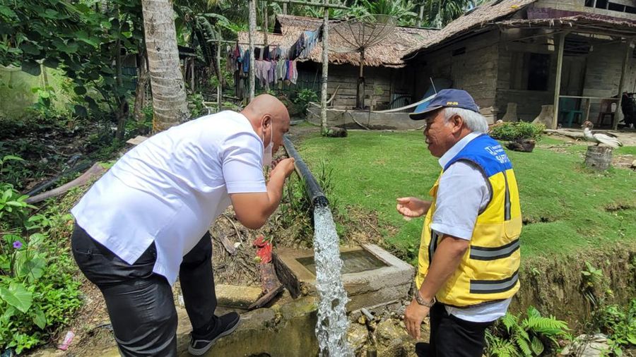 Menteri Pekerjaan Umum dan Perumahan Rakyat (PUPR) Basuki Hadimuljono mengatakan, Kementerian PUPR terus memberikan dukungan pembangunan infrastruktur untuk mendorong perekonomian, khususnya sektor pariwisata di Pulau Nias, Provinsi Sumatera Utara, salah satunya lewat pembangunan jalan dan jembatan. (Dok: PUPR)