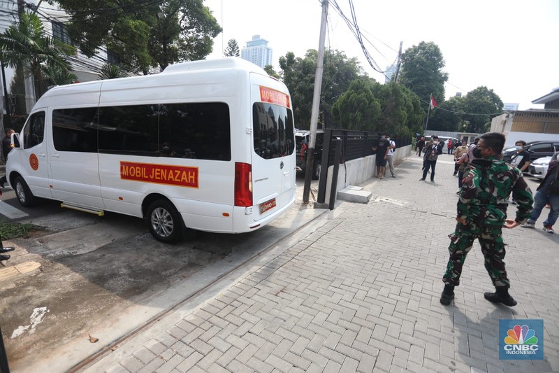 Menteri Pendayagunaan Aparatur Negara dan Reformasi Birokrasi Tjahjo Kumolo meninggal di RS Abdi Waluyo, Jakarta, Jumat (1/7/2022) pukul 11.10 WIB. (CNBC Indonesia/Andrean Kristianto)