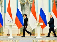 Ukraina Bantah Zelensky Titip Pesan ke Jokowi untuk Putin