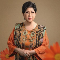 Kisah Hidup Titiek Puspa: Anak Kecil Penyakitan Jadi Legenda Indonesia