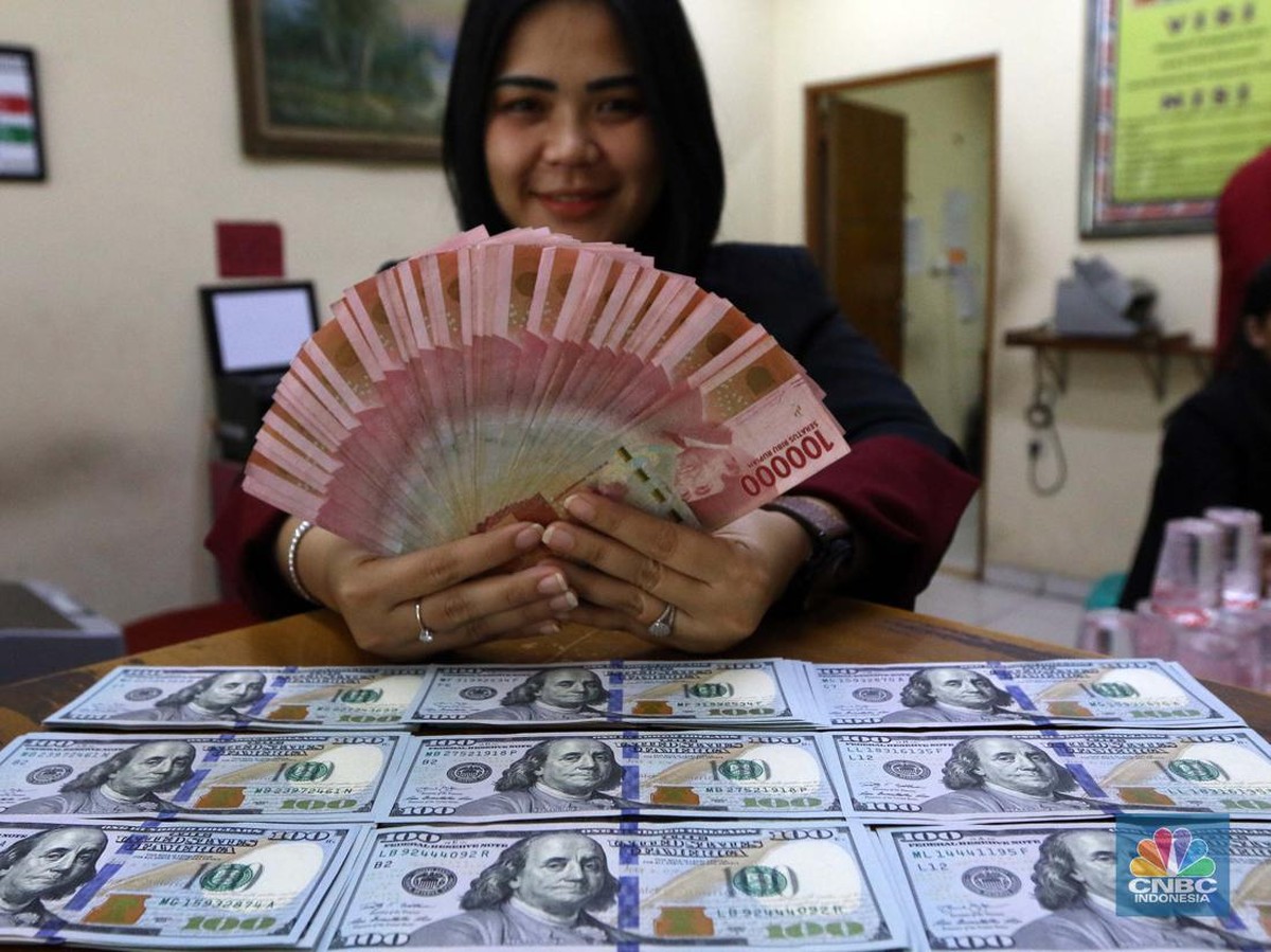 Tarif Impor AS 25% Picu Rupiah Melemah, Pemerintah Genjot Ekspor