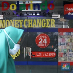 Dolar AS Sudah di Atas Rp 15.000, Dolar Singapura-Australia?