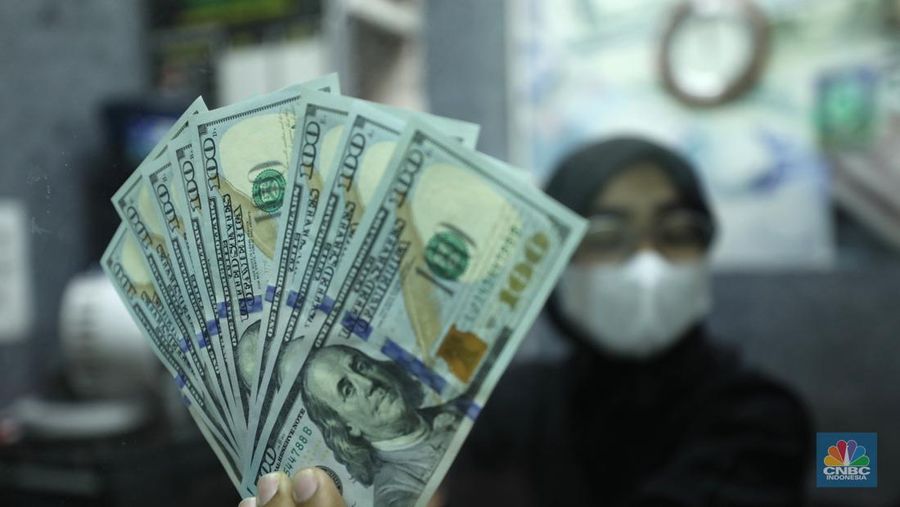 Ilustrasi dolar Amerika Serikat (AS). (CNBC Indonesia/ Tri Susilo)