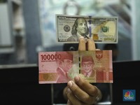 Rupiah Sempat Sentuh Level Terburuk, Kini Dolar di Level Rp16.200-an