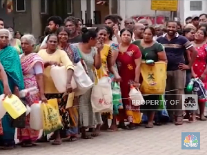 Gawat! Cadangan BBM Sri Lanka Tersisa Satu Hari