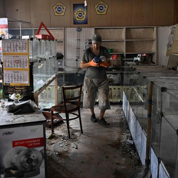 Potret Pilu Kota Sloviansk Usai Diserang Roket Rusia