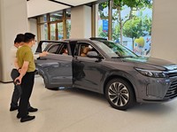 Nih Tampang Mobil Listrik SUV dari Huawei