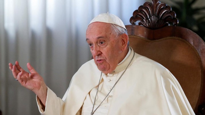 Tiba-tiba, Paus Sebut Sejarah PD II Berulang di Ukraina