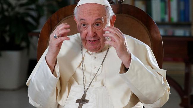 Pope Francis suddenly apologizes to Canada, what’s wrong?