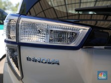 Beredar Bocoran Hybrid, Innova Diesel Sah 'Disuntik Mati'?