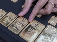 Duh! Harga Emas di Pegadaian Hari Ini Turun Rp 4 Ribu