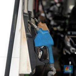 Bos Pertamina: Harga BBM Pertalite dan Solar Tak Akan Naik!