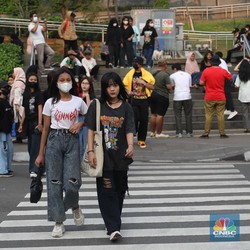SCBD Ganti Nama! ABG Citayam-Bojong 'Kuasai' Sudirman