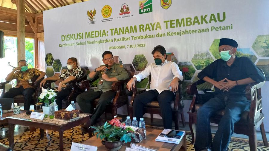 Diskusi Media: Tanam Raya Tembakau. (CNBC Indonesia/ Khoirul Anam)