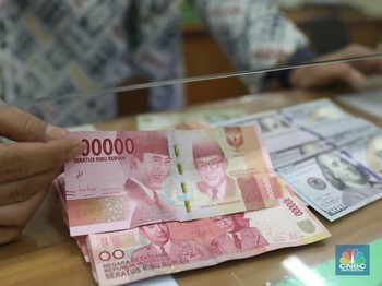 Prospek Rupiah Hari Ini : Digoyang Reshuffle -  Prospek Suku Bunga!