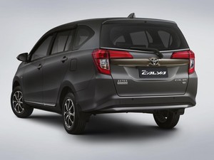 Serupa tapi Tak Sama, Segini Beda Harga Toyota Calya vs Daihatsu Sigra