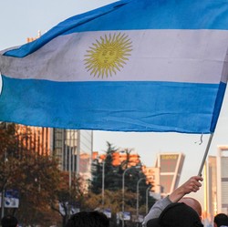 Parah! Inflasi Argentina Meroket 117,8% di 2024