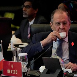 2 Tanda Baru Perang Rusia vs NATO Bisa Pecah