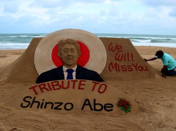 Shinzo Abe dan Kedigdayaan Maritim Jepang
