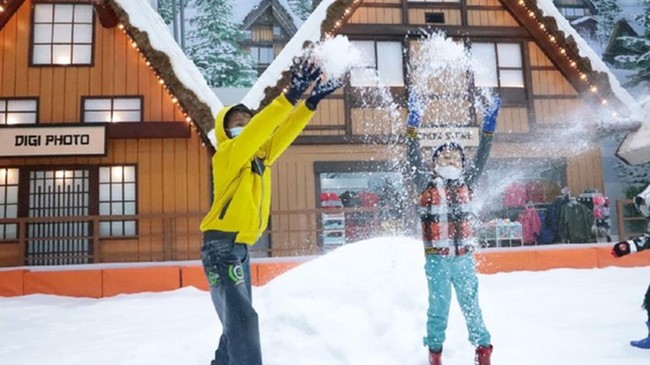 Liburan Keluarga Hemat 20% di Trans Studio dan Trans Snow World