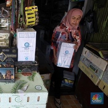 Musim Haji, Pedagang Oleh-Oleh Pondok Gede Berdenyut Lagi