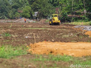 Update Proses Pemindahan Makam Bayen yang Terdampak Tol Jogja-Solo