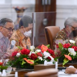 Begini Pesan Khusus Presiden Jokowi Untuk Wimboh Santoso Cs