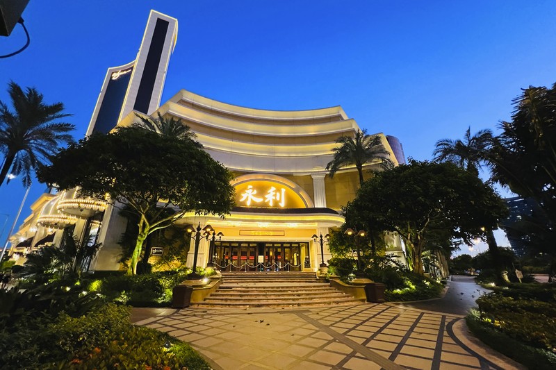 Casino Lisboa is closed in Macao, Monday, July 11, 2022. Streets in the gambling center of Macao were empty Monday after casinos and most other businesses were ordered to close while the Chinese territory near Hong Kong fights a coronavirus outbreak. (AP Photo/Kong)