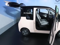 Wuling Berani Jual Mobil Listrik Seharga Avanza, Ini Sebabnya
