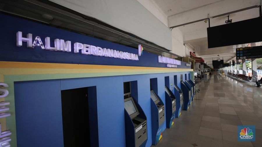Bandara Halim Perdanakusuma. (CNBC Indonesia/Tri Susilo)
