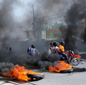 Haiti Chaos! Perang Geng Picu Krisis BBM, Warga Ngamuk