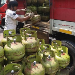Subsidi LPG 3 Kg Akan Diganti Duit Tunai, Bisa Rp 100.000/Bulan!