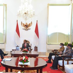 Detik-detik Bos Bank Dunia Sowan Jokowi di Istana Merdeka