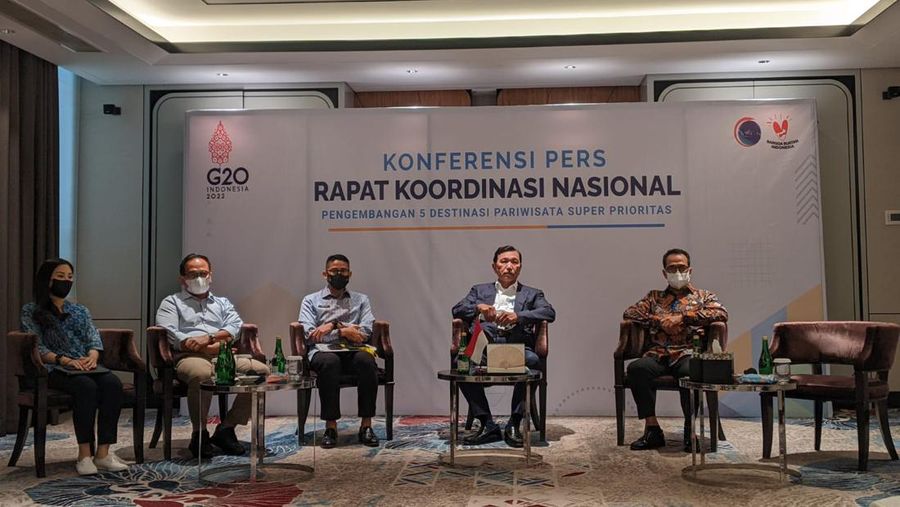 Konferensi Pers Rakornas 5 Destinasi Pariwisata Super Prioritas, Jumat (15/7/2022). (CNBC Indonesia/Emir)