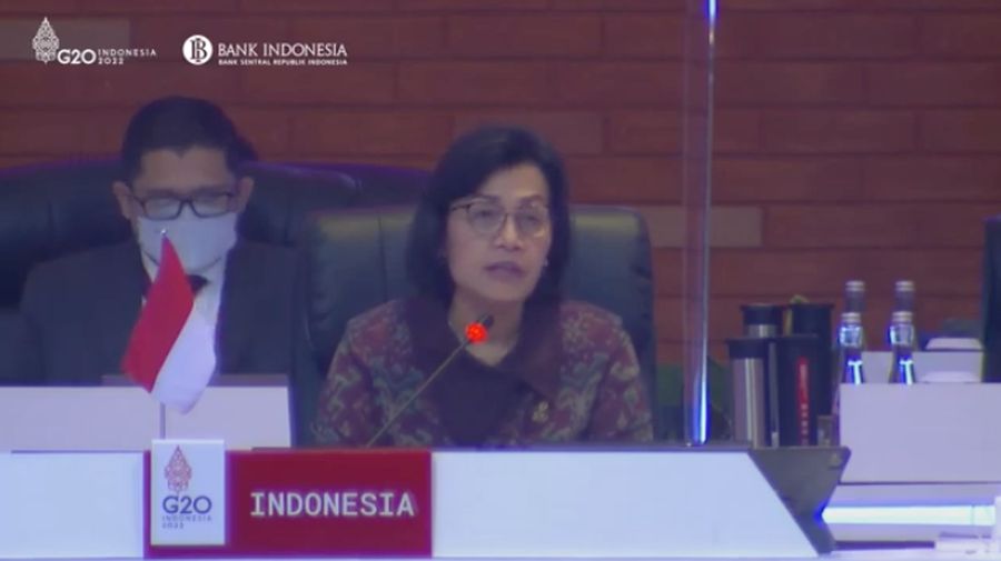 Menteri Keuangan Sri Mulyani saat Finance Ministers and Central Bank Governors (FMBG) Meeting, Jumat (15/7/2022). (Tangkapan Layar via Youtube Bank Indonesia)