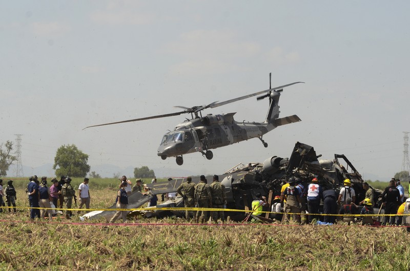 Rafael Caro Quintero, setelah ditahan, di negara bagian Sinaloa, Meksiko. (via REUTERS/MEXICAN NAVY) Rafael Caro Quintero, setelah ditahan, di negara bagian Sinaloa, Meksiko. (via REUTERS/MEXICAN NAVY)