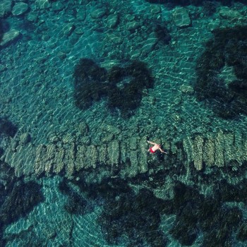 Intip Pesona Taman Arkeologi Bawah Laut Pertama di Dunia