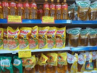 Harga Minyak Goreng Benar-Benar Turun, Ternyata Ini Sebabnya