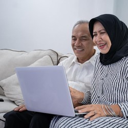 Mau Merdeka Finansial Sebelum Pensiun? Terapkan 3 Hal Ini