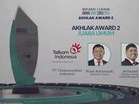Telkom Kembali Raih Predikat Best of the Best AKHLAK Awards